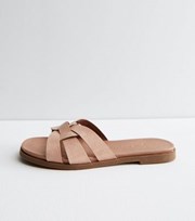 New Look Wide Fit Cream Leather-Look Cross Strap Sliders
